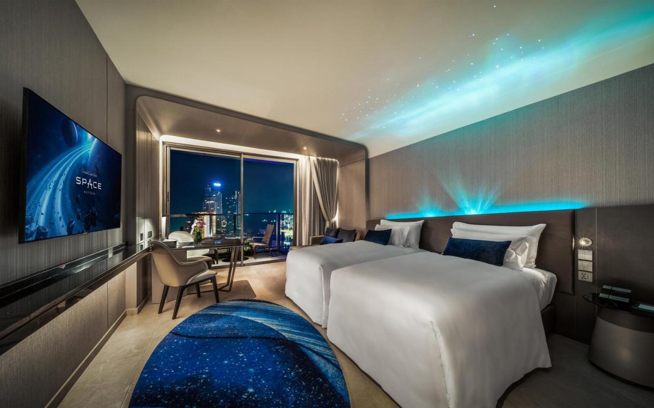 Grande Centre Point Space Pattaya Eksteriør billede